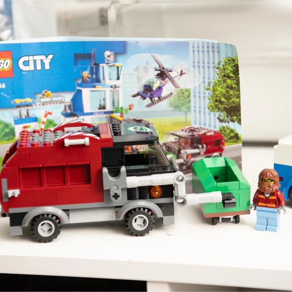 LEGO City Police Station 60316 Building Set 100% COMPLETE Building Blocks